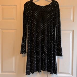 Long Sleeve Knit Swing Dress Black w White Dots